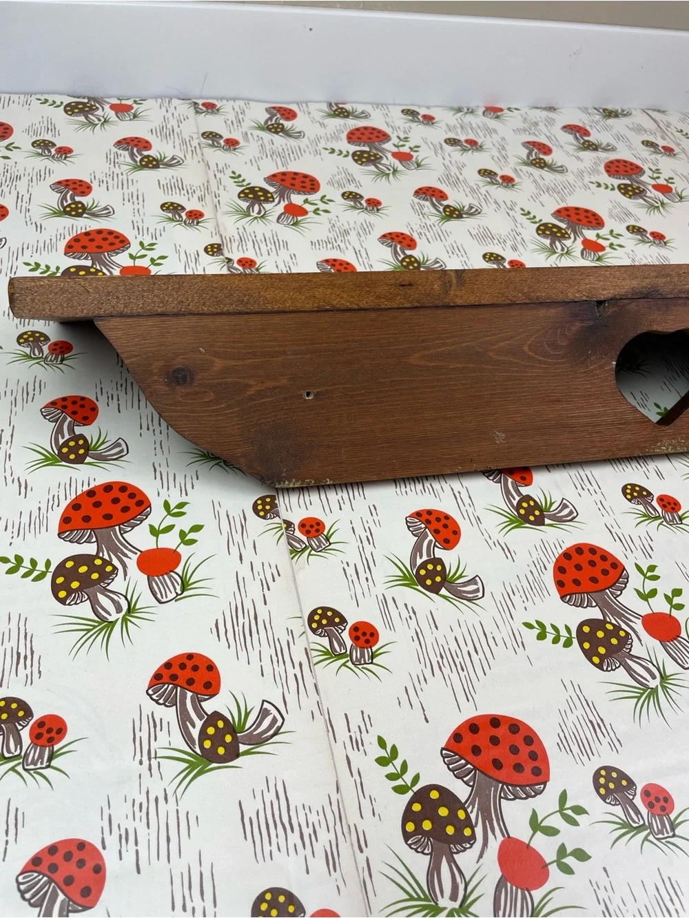 Vintage Wood Heart Shelf Wall Hanging Trinket Display